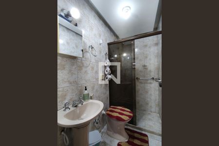 Apartamento à venda com 66m², 2 quartos e 1 vagaBanheiro Social