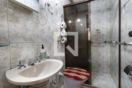 Apartamento à venda com 66m², 2 quartos e 1 vagaBanheiro Social