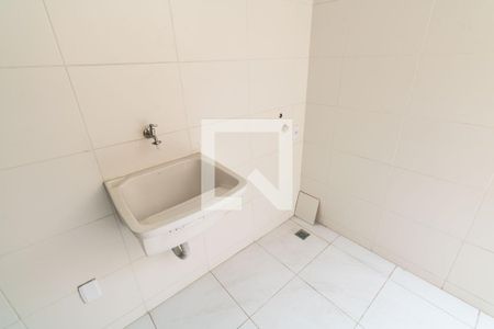 Apartamento para alugar com 80m², 2 quartos e 1 vaga Apartamento para alugar com 80m², 2 quartos e 1 vagaCozinha e Área de Serviço