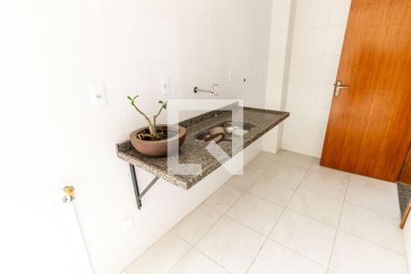 Apartamento para alugar com 80m², 2 quartos e 1 vaga Apartamento para alugar com 80m², 2 quartos e 1 vagaCozinha e Área de Serviço