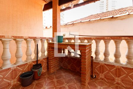 Casa à venda com 196m², 2 quartos e 5 vagas Casa à venda com 196m², 2 quartos e 5 vagasÁrea externa