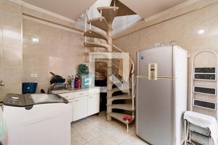 Casa à venda com 196m², 2 quartos e 5 vagas Casa à venda com 196m², 2 quartos e 5 vagasÁrea de Serviço