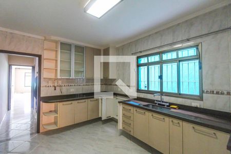 Casa à venda com 230m², 3 quartos e 6 vagasCozinha