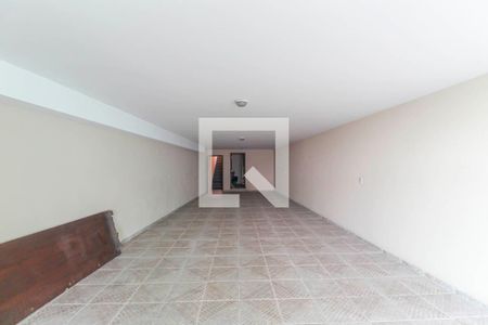 Casa à venda com 230m², 3 quartos e 6 vagasGaragem