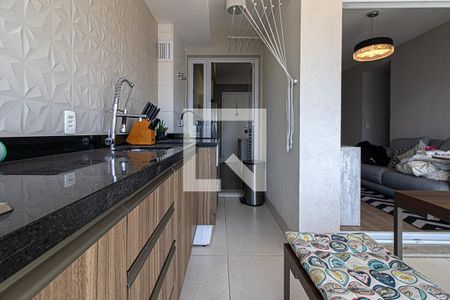 Apartamento à venda com 65m², 2 quartos e 1 vaga Apartamento à venda com 65m², 2 quartos e 1 vagaÁrea de serviço