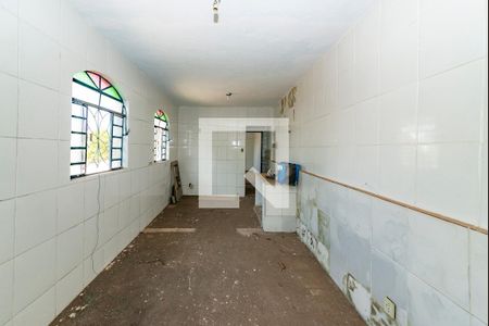Casa à venda com 223m², 3 quartos e 3 vagas Casa à venda com 223m², 3 quartos e 3 vagasCasa 2
