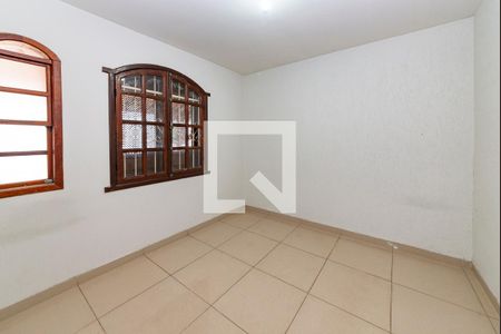 Casa à venda com 223m², 3 quartos e 3 vagas Casa à venda com 223m², 3 quartos e 3 vagasQuarto 2