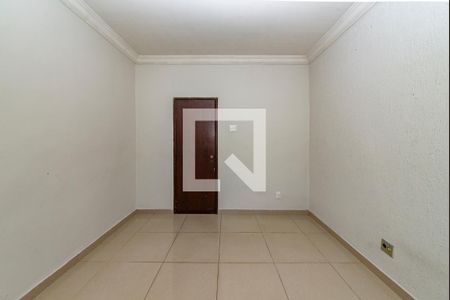 Casa à venda com 223m², 3 quartos e 3 vagas Casa à venda com 223m², 3 quartos e 3 vagasQuarto 3