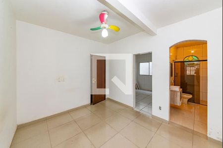 Casa à venda com 223m², 3 quartos e 3 vagas Casa à venda com 223m², 3 quartos e 3 vagasSuíte