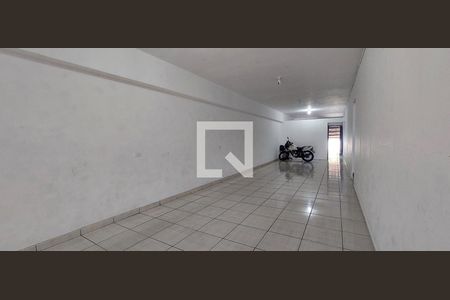 Casa à venda com 307m², 3 quartos e 6 vagasGaragem