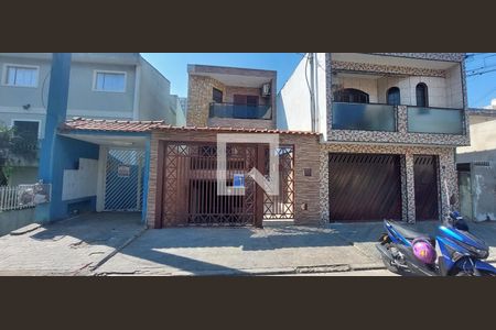 Casa à venda com 307m², 3 quartos e 6 vagasFachada