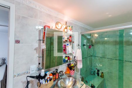 Casa à venda com 243m², 3 quartos e 4 vagas Casa à venda com 243m², 3 quartos e 4 vagasBanheiro da Suíte 2