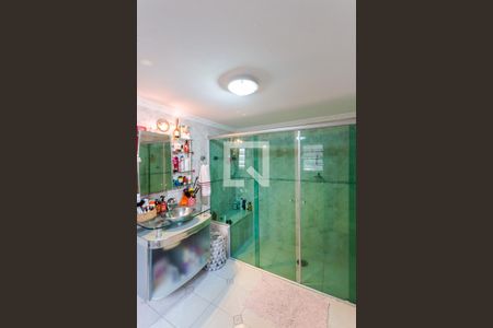 Casa à venda com 243m², 3 quartos e 4 vagas Casa à venda com 243m², 3 quartos e 4 vagasBanheiro da Suíte 2