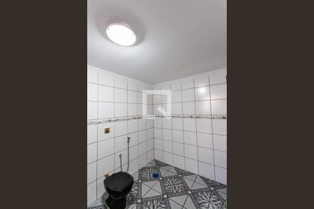 Casa à venda com 243m², 3 quartos e 4 vagas Casa à venda com 243m², 3 quartos e 4 vagasBanheiro da Suíte 1