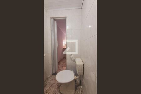 Banheiro de casa para alugar com 1 quarto, 30m² em V de Carvalho , Rio de Janeiro