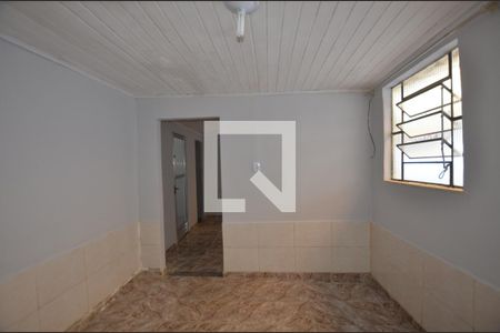 Sala Quarto de casa para alugar com 1 quarto, 30m² em V de Carvalho , Rio de Janeiro