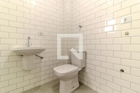 Banheiro de kitnet/studio para alugar com 1 quarto, 30m² em Vila Buarque, São Paulo