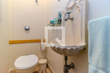 Apartamento à venda com 323m², 4 quartos e 3 vagasLavabo 2