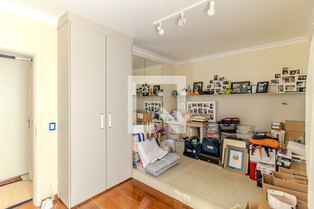 Apartamento à venda com 323m², 4 quartos e 3 vagasQuarto 1