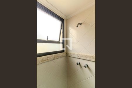 Apartamento à venda com 323m², 4 quartos e 3 vagasBanheiro 1