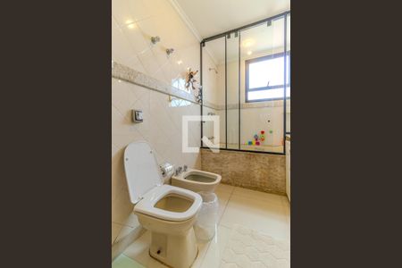 Apartamento à venda com 323m², 4 quartos e 3 vagasBanheiro 2