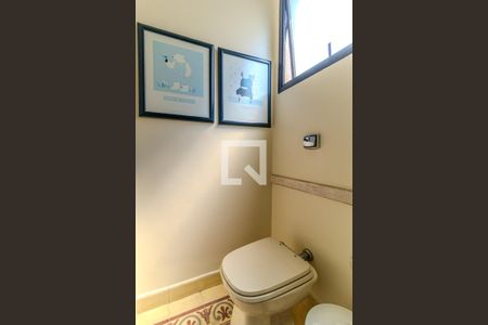 Apartamento à venda com 323m², 4 quartos e 3 vagasLavabo