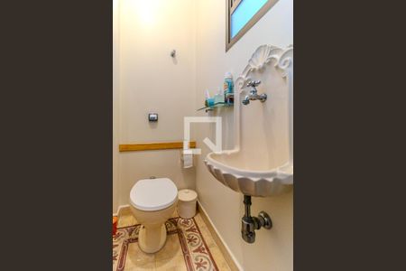 Apartamento à venda com 323m², 4 quartos e 3 vagasLavabo 2