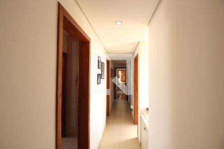 Apartamento à venda com 400m², 5 quartos e 6 vagasCorredor 