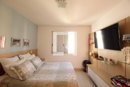 Apartamento à venda com 400m², 5 quartos e 6 vagasQuarto 