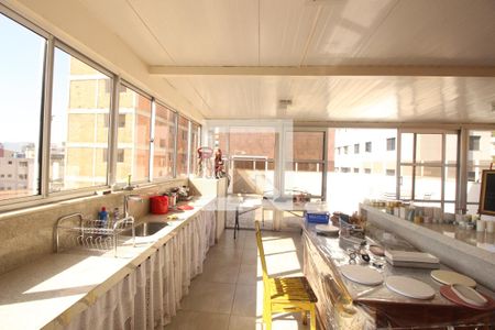 Apartamento à venda com 400m², 5 quartos e 6 vagasTerraço coberto 