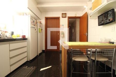 Apartamento à venda com 400m², 5 quartos e 6 vagasCozinha