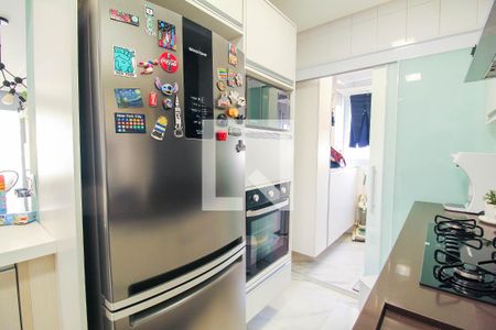 Apartamento à venda com 97m², 3 quartos e 2 vagas Apartamento à venda com 97m², 3 quartos e 2 vagasCozinha