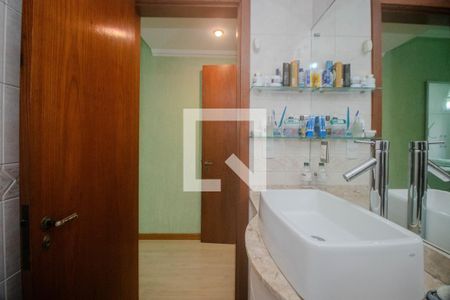 Apartamento à venda com 94m², 3 quartos e 2 vagasBanheiro da Suíte