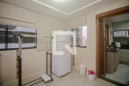 Apartamento à venda com 94m², 3 quartos e 2 vagasCozinha e Área de Serviço