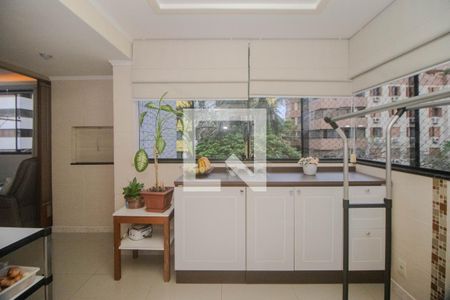 Apartamento à venda com 94m², 3 quartos e 2 vagasCozinha e Área de Serviço