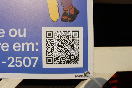 Casa à venda com 300m², 3 quartos e 4 vagasPlaquinha 