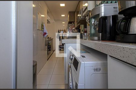 Apartamento à venda com 84m², 3 quartos e 2 vagas Apartamento à venda com 84m², 3 quartos e 2 vagascozinha