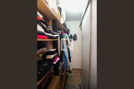 Apartamento à venda com 62m², 2 quartos e 1 vagaCloset da suíte