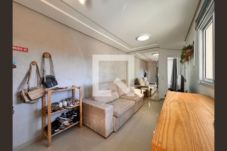 Sala de apartamento à venda com 2 quartos, 88m² em Vila Curuçá, Santo André