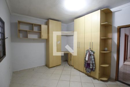 Quarto 1 de casa para alugar com 3 quartos, 229m² em Residencial Vereda dos Buritis, Goiânia