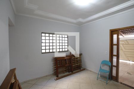 Sala de casa para alugar com 3 quartos, 229m² em Residencial Vereda dos Buritis, Goiânia