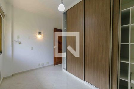 Apartamento à venda com 121m², 4 quartos e 2 vagasQuarto 1