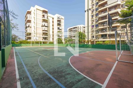 Apartamento à venda com 121m², 4 quartos e 2 vagasÁrea Comum Quadra