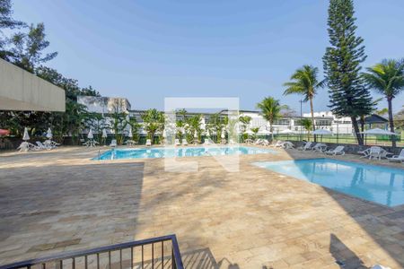 Apartamento à venda com 121m², 4 quartos e 2 vagasÁrea Comum Piscina