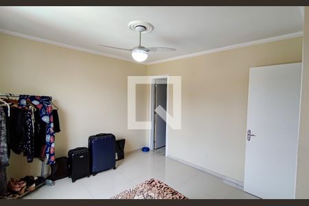 Casa à venda com 230m², 3 quartos e 2 vagas Casa à venda com 230m², 3 quartos e 2 vagasquarto 2 suíte