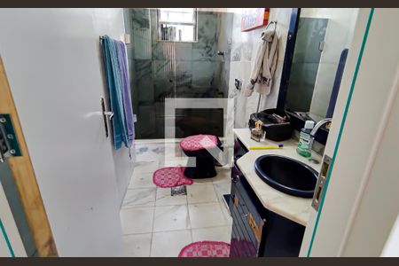 Casa à venda com 230m², 3 quartos e 2 vagas Casa à venda com 230m², 3 quartos e 2 vagasquarto 2 suíte