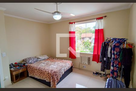 Casa à venda com 230m², 3 quartos e 2 vagas Casa à venda com 230m², 3 quartos e 2 vagasquarto 2 suíte