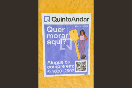Casa à venda com 230m², 3 quartos e 2 vagas Casa à venda com 230m², 3 quartos e 2 vagasplaquinha owlf-249