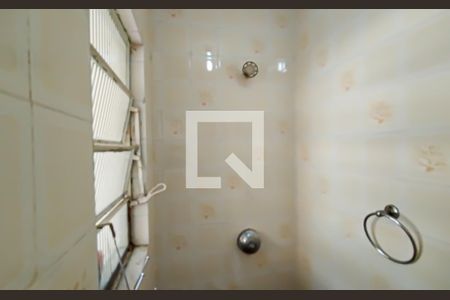 Casa à venda com 230m², 3 quartos e 2 vagas Casa à venda com 230m², 3 quartos e 2 vagasBanheiro de Serviço