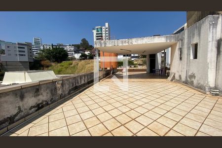 Apartamento para alugar com 250m², 4 quartos e 2 vagasÁrea externa 